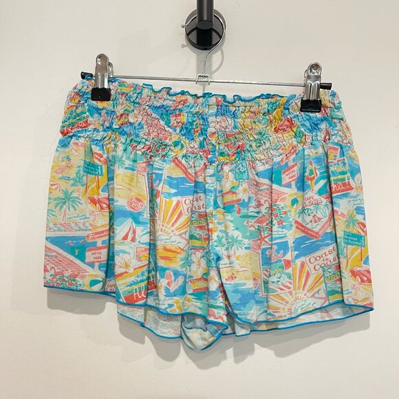 Flutter Away Short - Picture 2 of 3